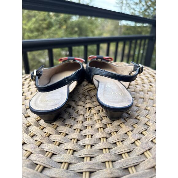 Allen Edmonds Fergie Women’s 8 AA Slingback Pumps Navy Vintage USA made 40s 50s - Picture 9 of 16